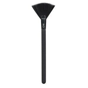 Moda Pro New Black Vegan & Cruelty Free BMX-150 Fan Highlight Brush